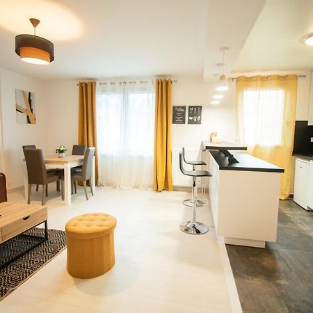 Le Joyau T2-55M2 Centre Ville 10Min Disney بوسي سان جورْج المظهر الخارجي الصورة